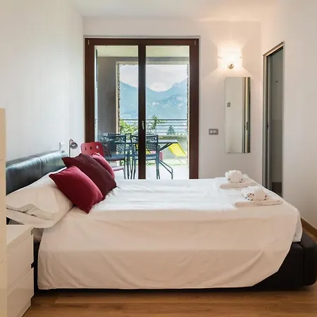 Casa Penny - By Lovecomo Casa vacanze Menaggio
