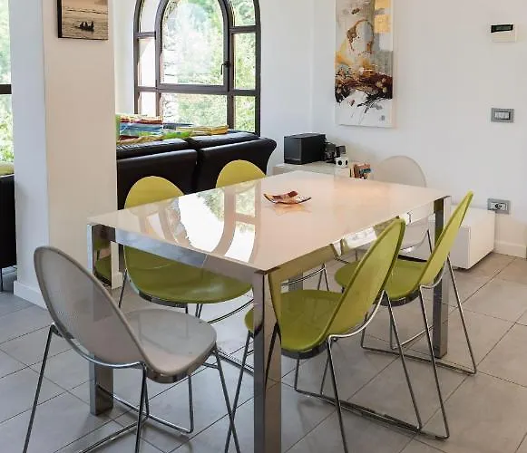 Hébergement de vacances Casa Penny - By Lovecomo Menaggio